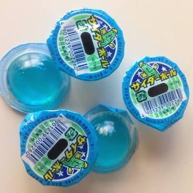 子供時代に好きだったお菓子を挙げていくトピ