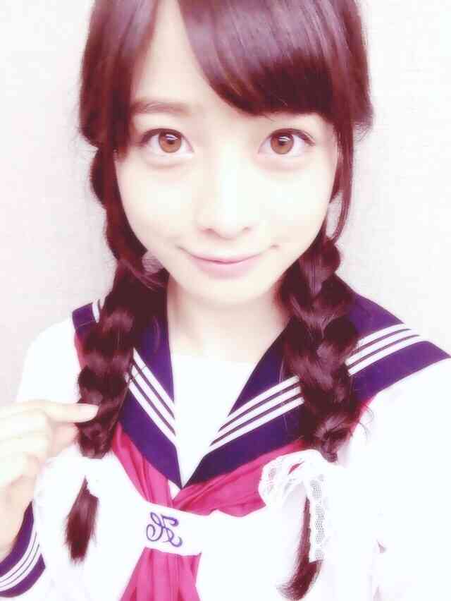 三つ編みが可愛い芸能人の画像を貼るトピ