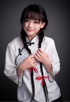 三つ編みが可愛い芸能人の画像を貼るトピ