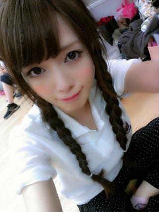 三つ編みが可愛い芸能人の画像を貼るトピ