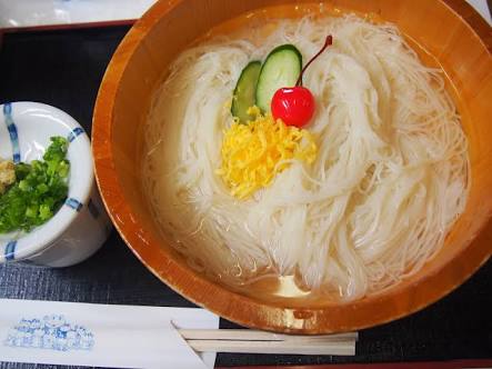 フルーツ入りの料理が好きな方