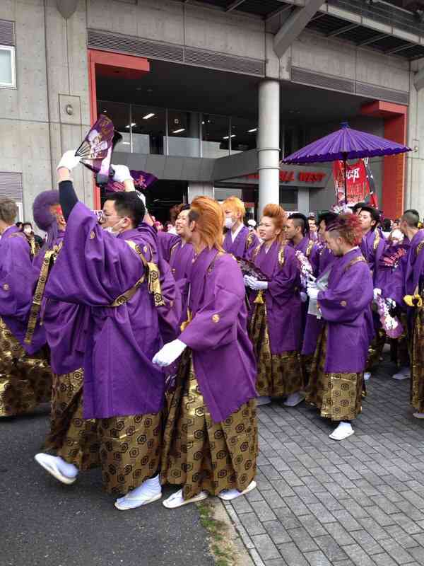 紫色の画像で穏やかになるトピ
