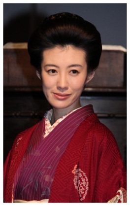 アゴに違和感を感じる芸能人