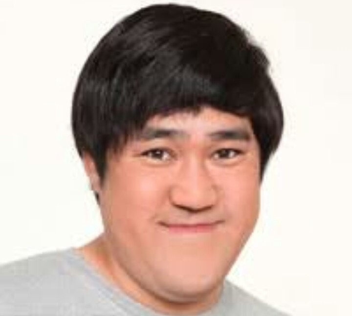 アゴに違和感を感じる芸能人