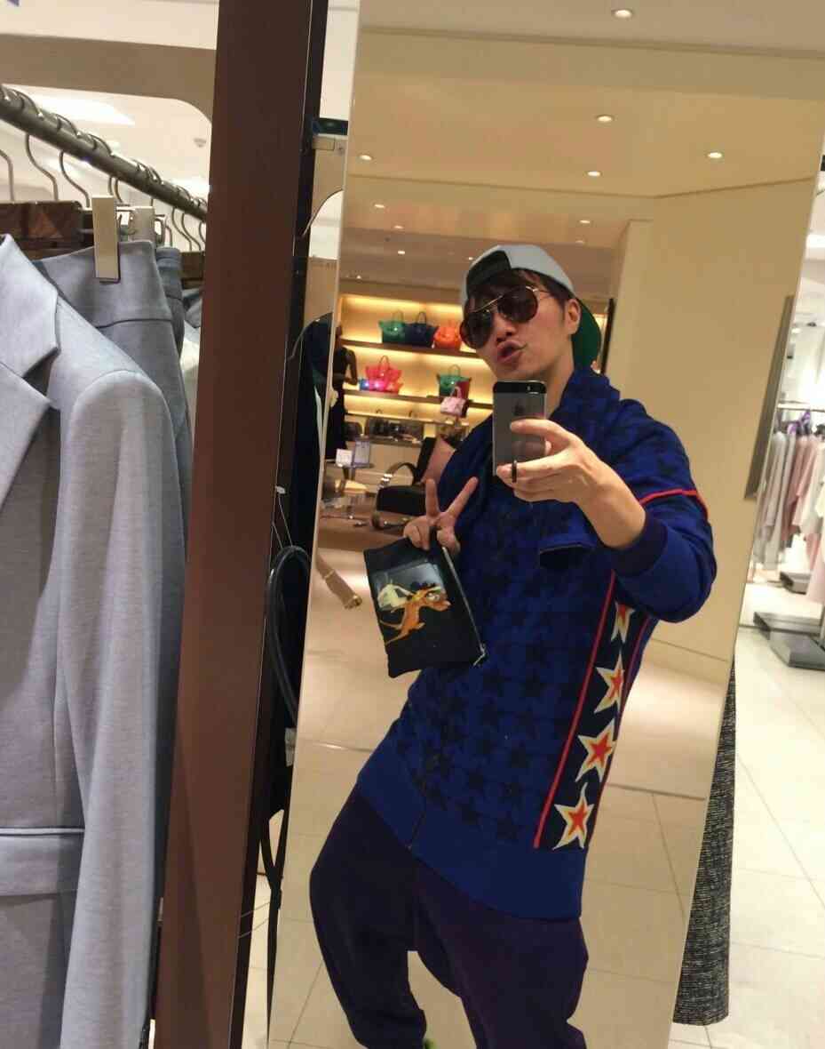 ダサいコーディネートの画像ください