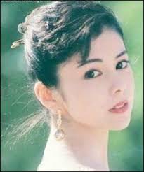2万年に1人の美少女、AKB48小栗有以が感激の涙
