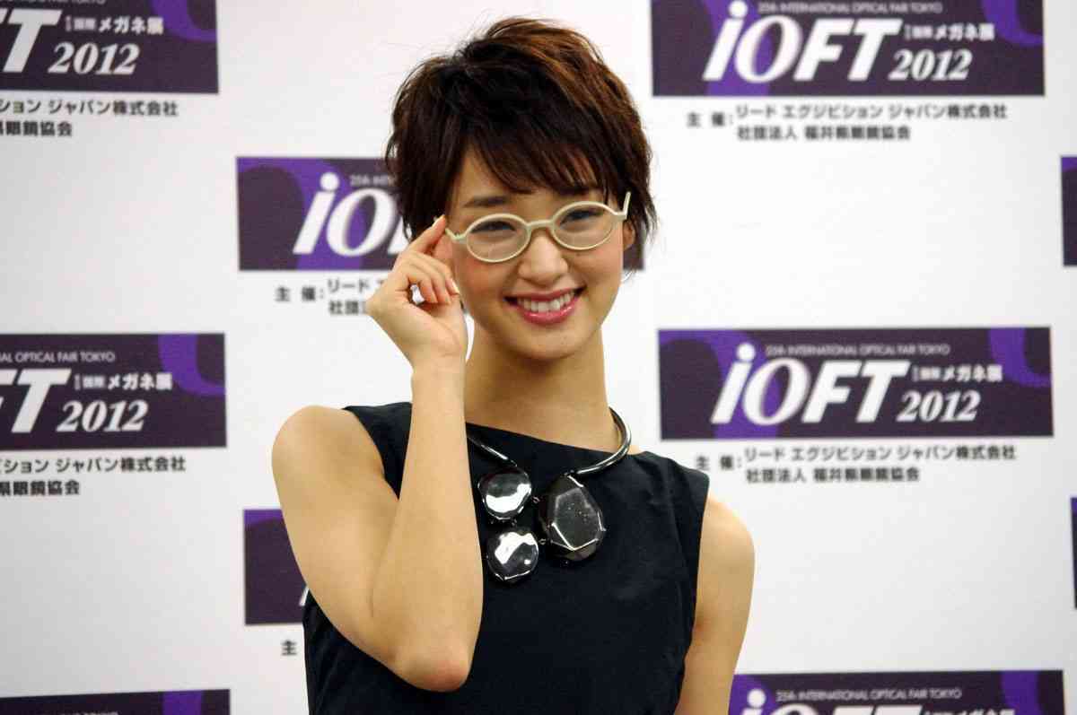 メガネは男性受けが悪い?