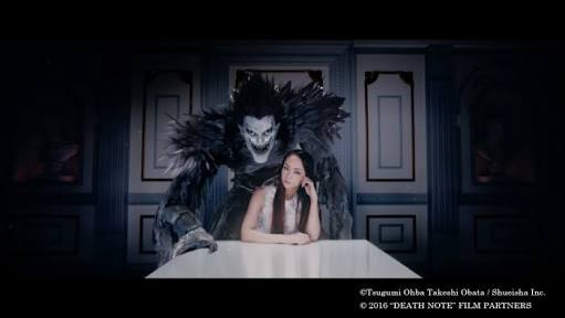 あるMV(ミュージックビデオ)の画像を貼って歌手と曲名が分かったらプラスを押すトピ