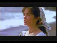 あるMV(ミュージックビデオ)の画像を貼って歌手と曲名が分かったらプラスを押すトピ