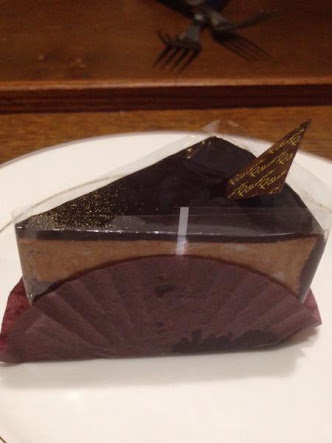 チョコレートケーキが好き！