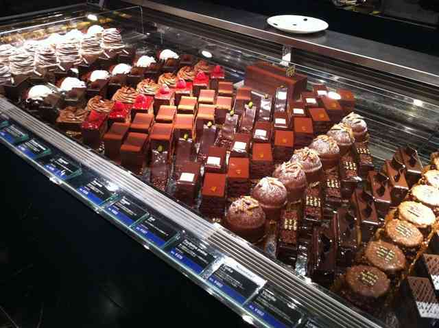 チョコレートケーキが好き！
