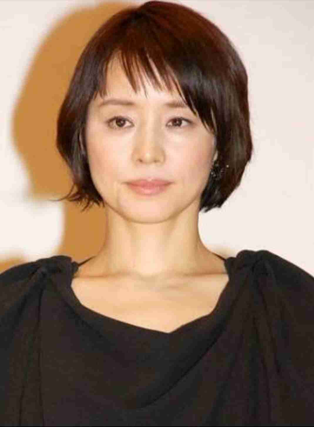 どう見ても年齢より若い芸能人の画像を貼るトピ