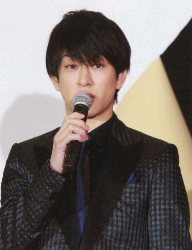 どう見ても年齢より若い芸能人の画像を貼るトピ
