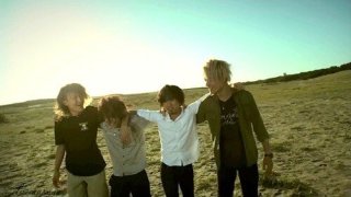 ONE OK ROCK最新MVでTakaが“American Girls”に追われる
