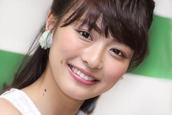 内田理央