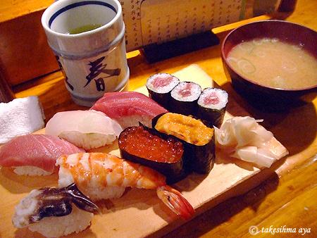 無言で飯テロするトピ