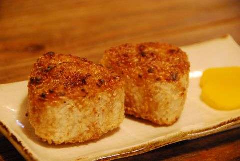 無言で飯テロするトピ