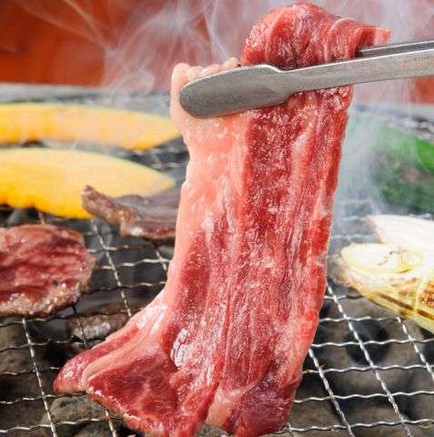 無言で飯テロするトピ
