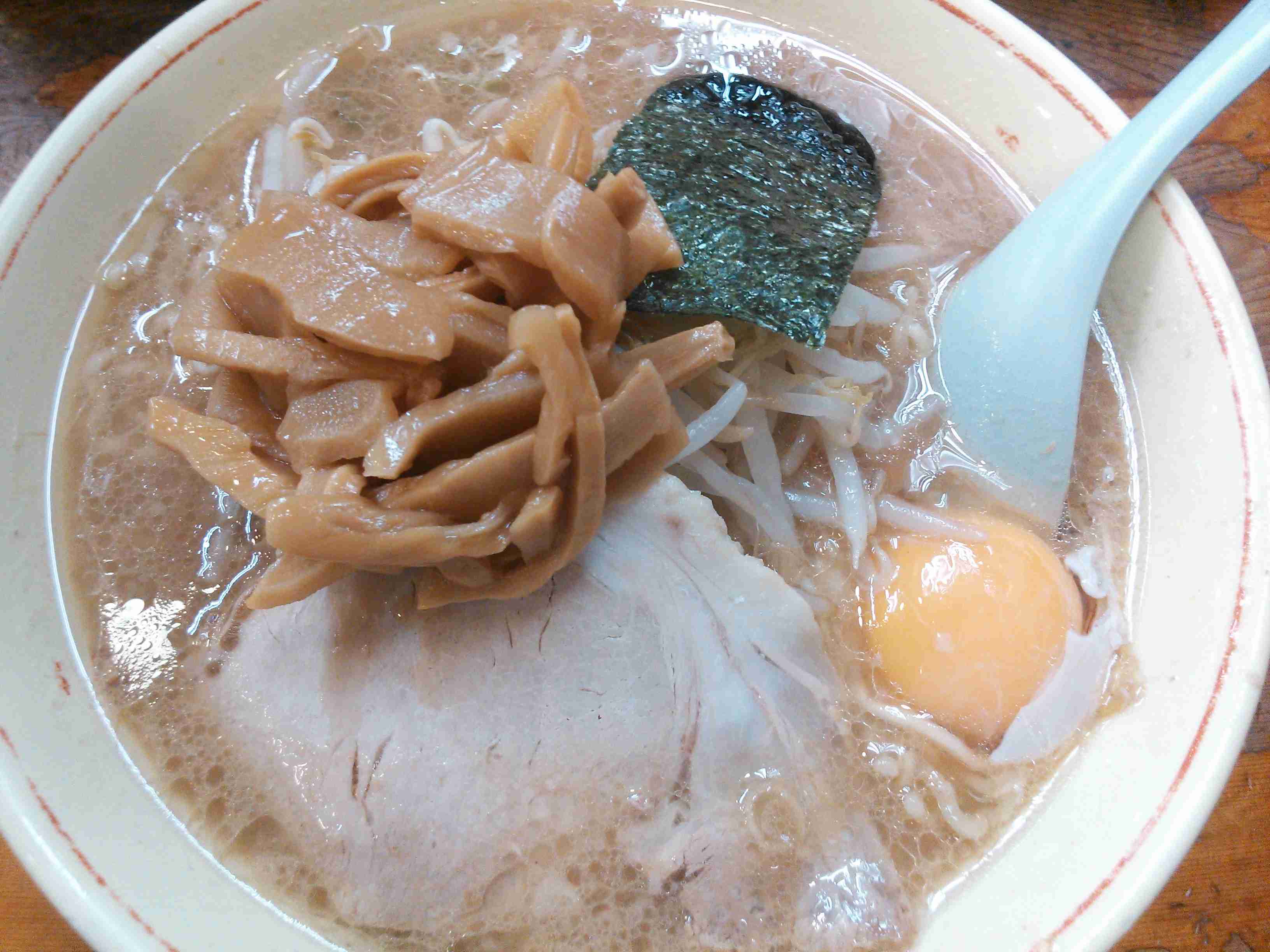 皆さんのおすすめのラーメン屋は？