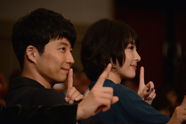 新垣結衣「逃げ恥」チームへのプレゼンターで星野源とのコンビ復活