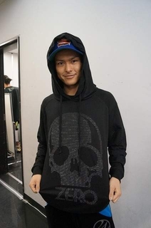 斎藤工、EXILE NAOTO＆岩田剛典らパリに集結＜「ルイ・ヴィトン」2017-18年秋冬メンズコレクション＞