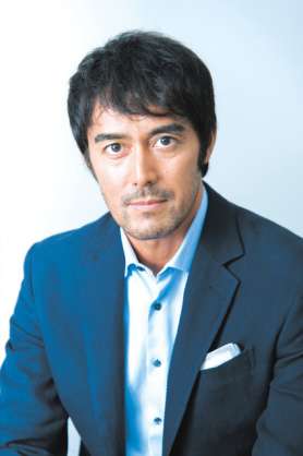 周りに有名人に似てる人いますか？