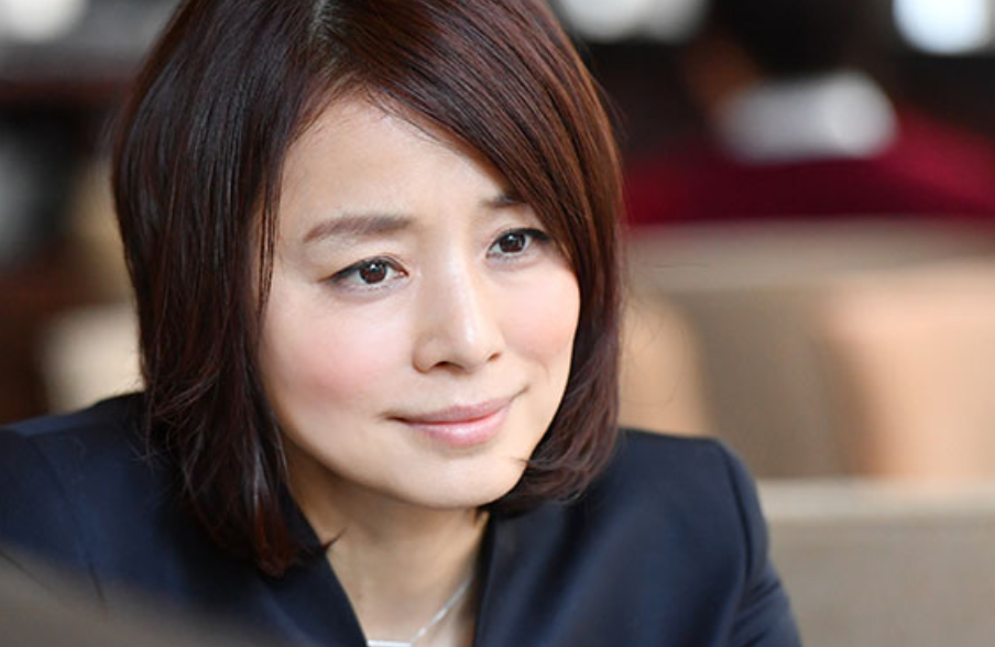 石田ゆり子、星野源ライブに参戦 「一緒に恋ダンスしたかった」と反響