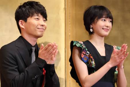 石田ゆり子、星野源ライブに参戦 「一緒に恋ダンスしたかった」と反響