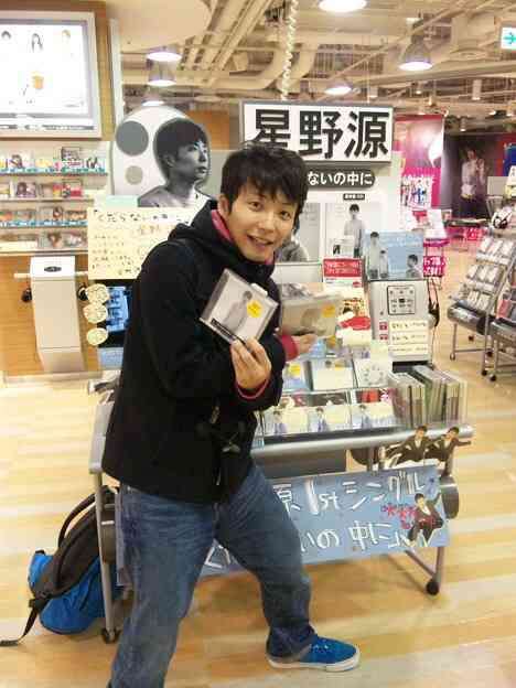 石田ゆり子、星野源ライブに参戦 「一緒に恋ダンスしたかった」と反響