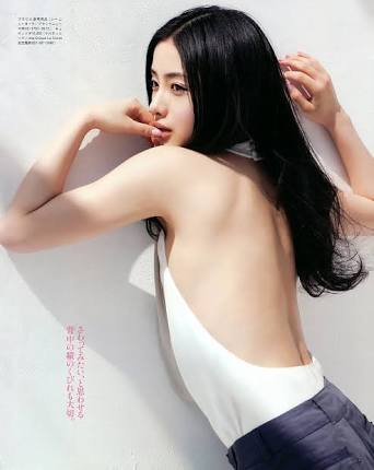 美背中な芸能人の画像を貼るトピ