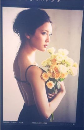 美背中な芸能人の画像を貼るトピ