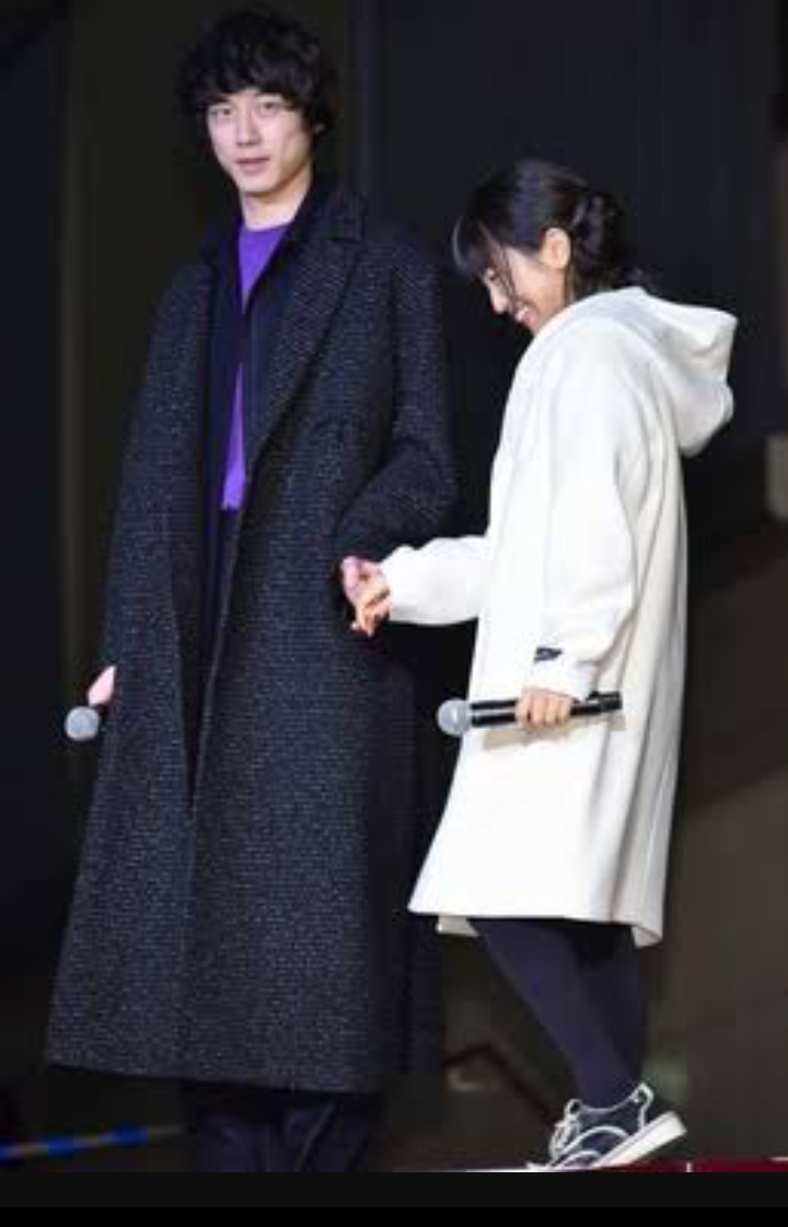 ここ数年でゴツい顔に…miwaの「あざとさ」と「上から目線」にアンチ急増!