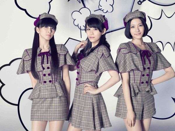 Perfumeが好きな人〜!