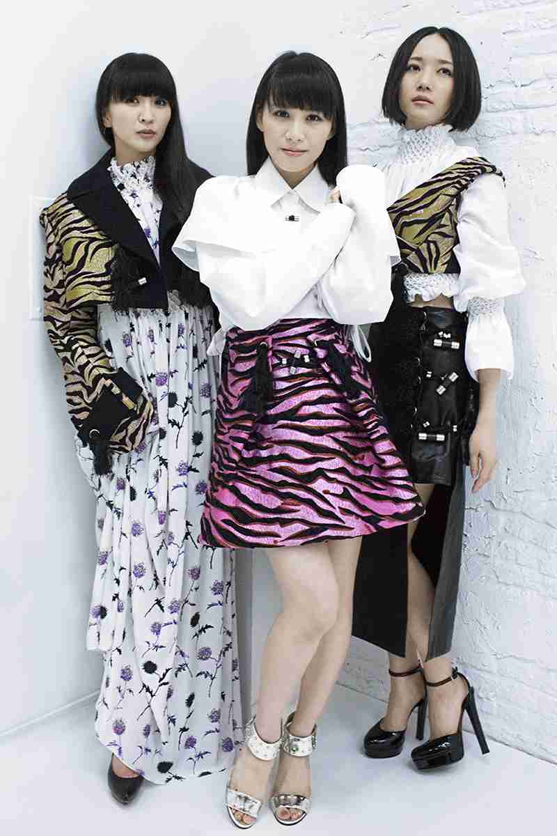 Perfumeが好きな人〜!