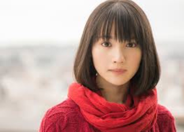 好きな女性シンガーソングライターを教えて下さい