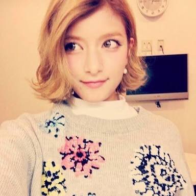 ワンレングスの写真をはるトピ