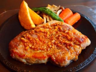 肉!肉!肉料理で埋め尽くすトピ