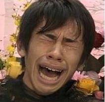 すぐ泣いてしまう人