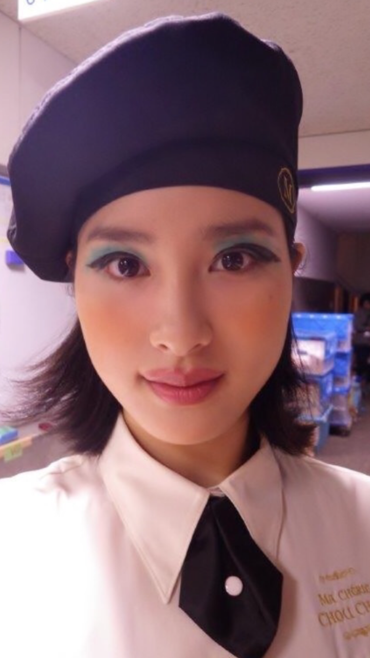 めっちゃ化粧が濃い芸能人の画像を貼るトピ part2