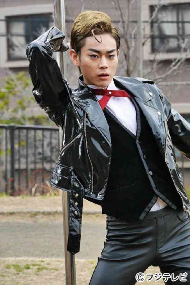 菅田将暉『世にも奇妙な物語』初主演で“カメレオン俳優”役
