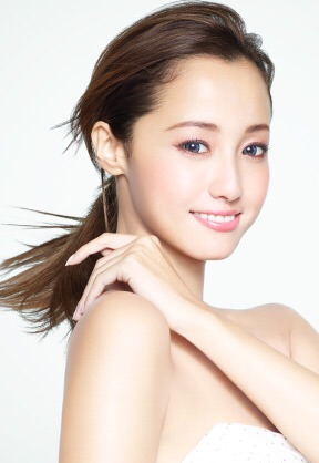 上西小百合議員、ハイヒール・リンゴの批判に逆ギレ「私ほど叩かれた議員は史上初だと思います」