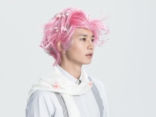 春に合うヘアスタイル