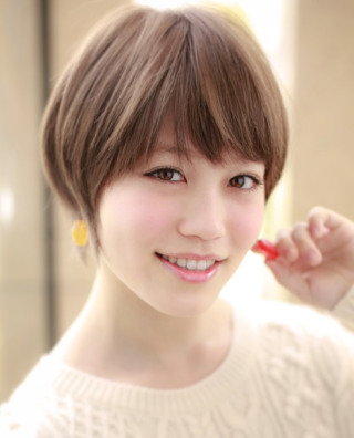 春に合うヘアスタイル