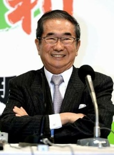 なぜ人は歳を取ると謝れなくなるのか 余計なものを背負いすぎる?