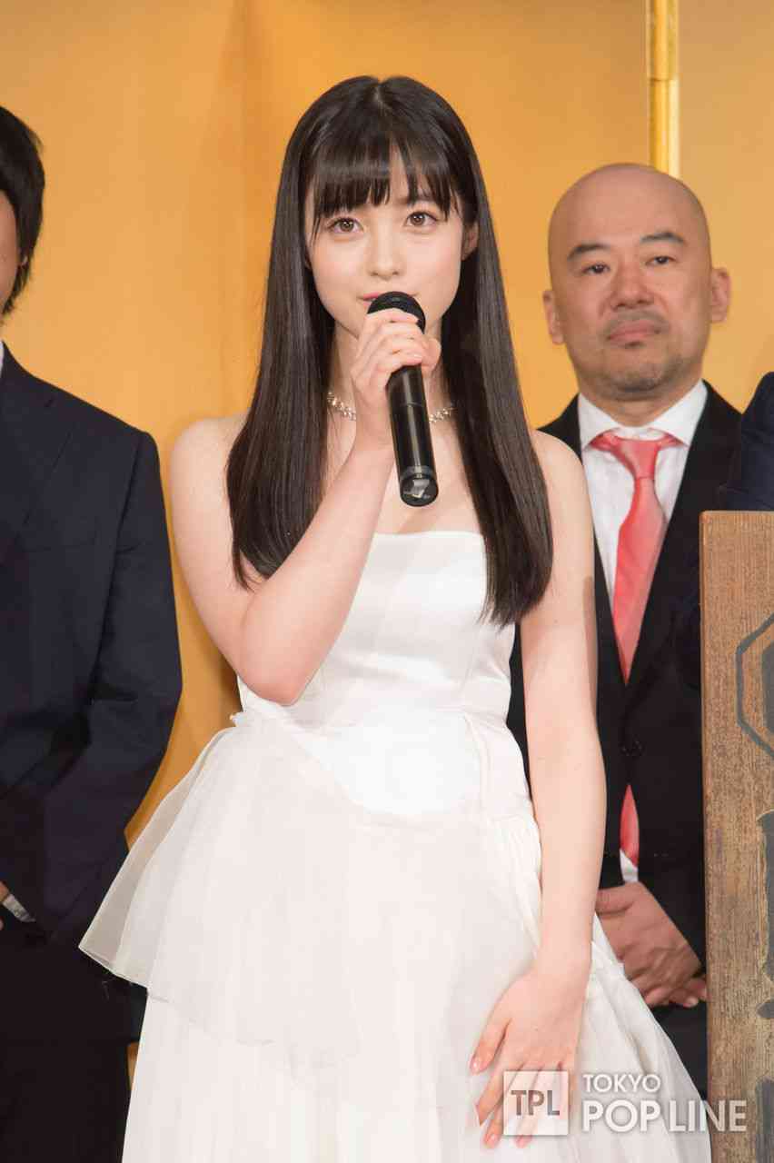 ある単語を書いて、それに関連した芸能人の画像を貼るトピ