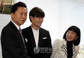 首相の妻・昭恵氏は私人？公人？　スタッフに公務員5人