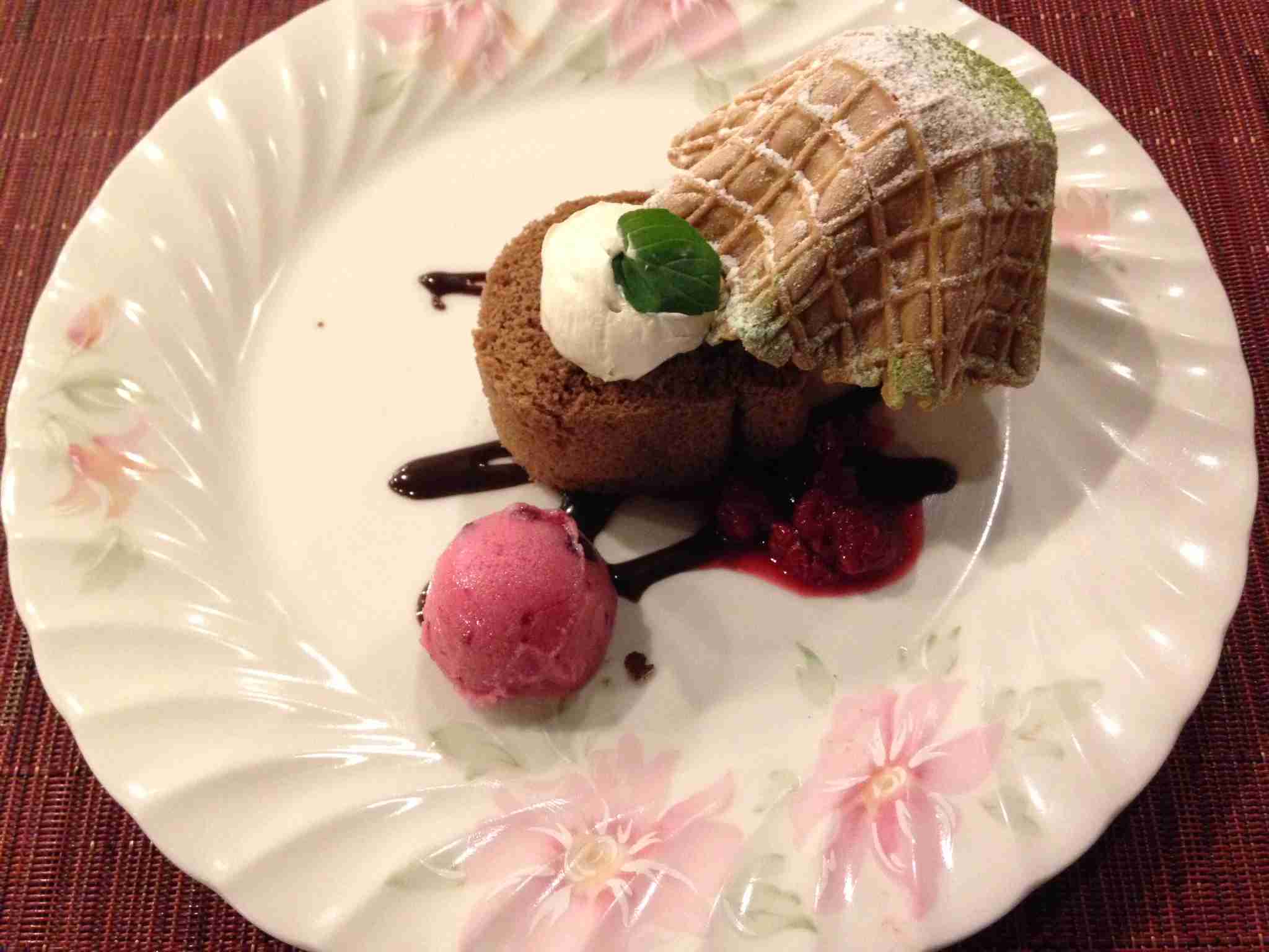 芸術的なお菓子の画像