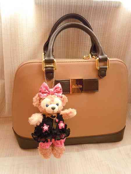 もう卒業しよう! オトナ女子としては絶対アウトなファッションアイテム5つ