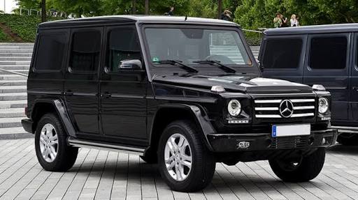 お金気にしなくて良かったら、何の車に乗りたいですか？
