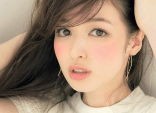 【コスメ】プチプラでブラシのいらないチーク【トピ】